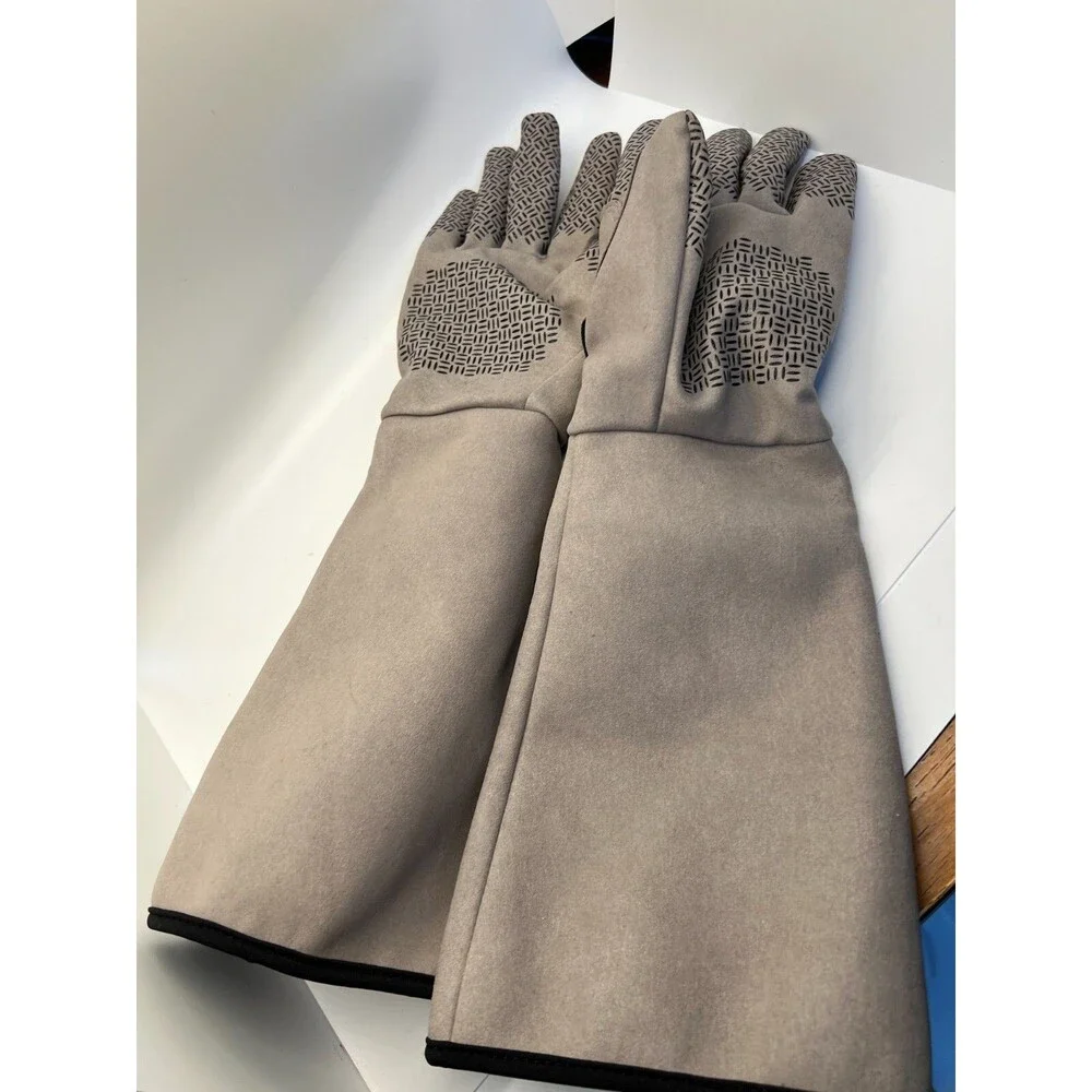 pair of PetFusion Unisex Multi-purpose Pet Glove grooming gloves size medium